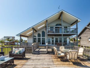 Salt Life bayfront Galveston vacation rental