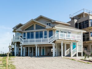 Panoramic beachfront Galveston vacation rental